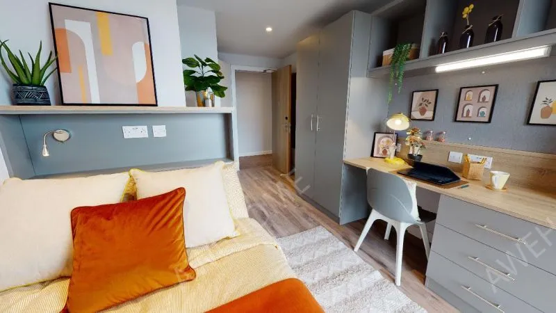 利茲租房iQ Altus House