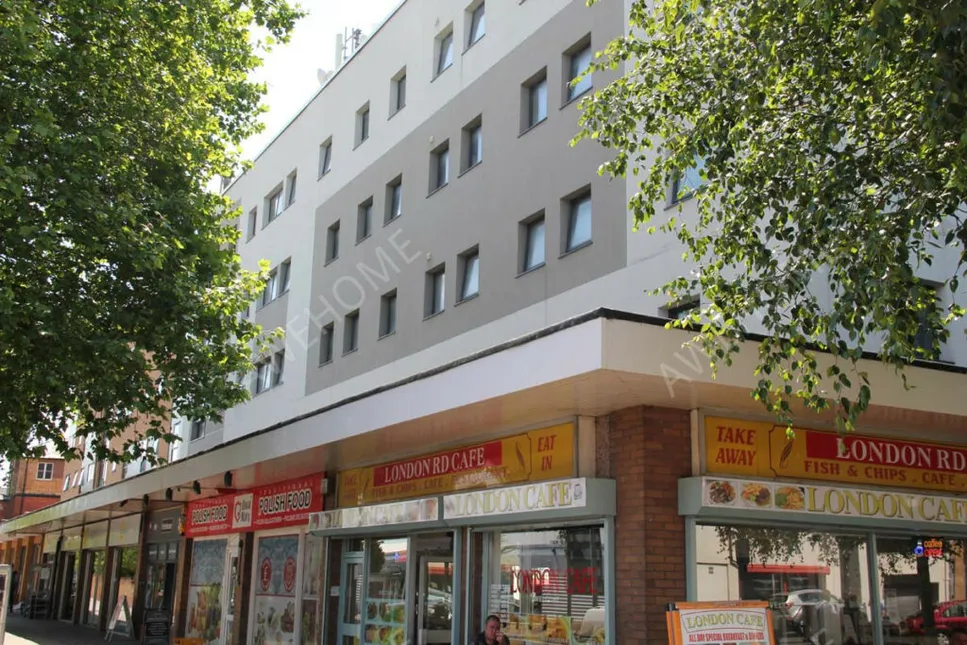 特倫特河畔斯托克租房Stoke Student Village
