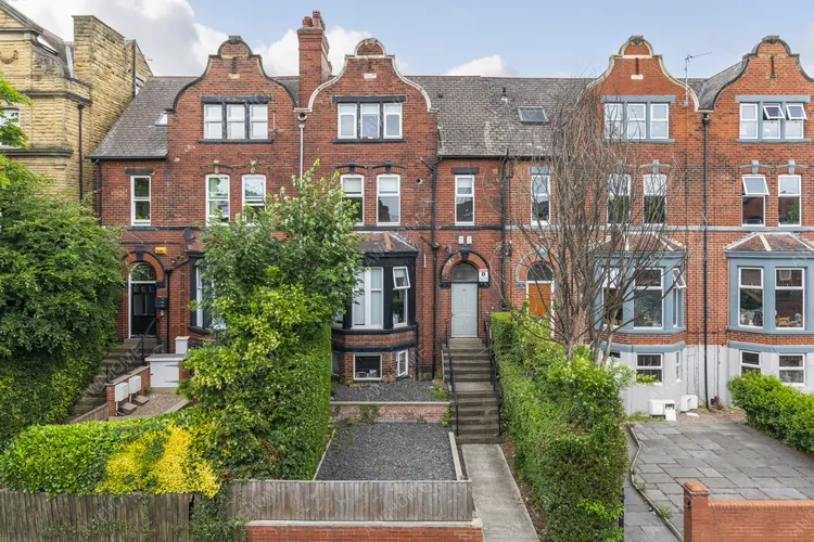 LeedsStudy Overseas Accommodation Booking