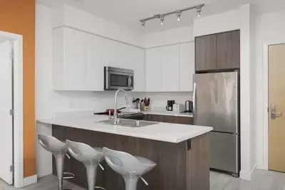 溫哥華租房GEC Burnaby Heights