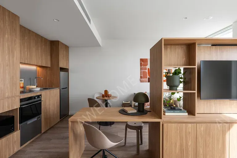 Melbourneshort-term accommodation Rentals[short-term accommodation]Campus House
