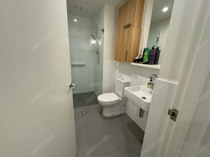 Sydney RentalsWolli Creek公寓生活气息 周边超市便利店 可选 非常适合居住