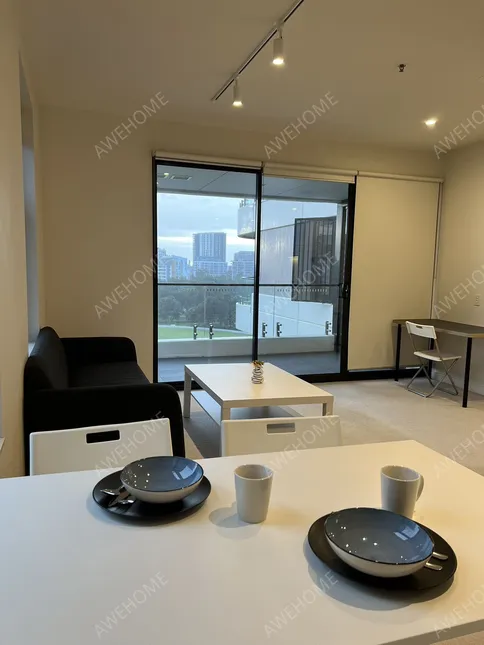 Sydney RentalsWolli Creek公寓生活气息 周边超市便利店 可选 非常适合居住