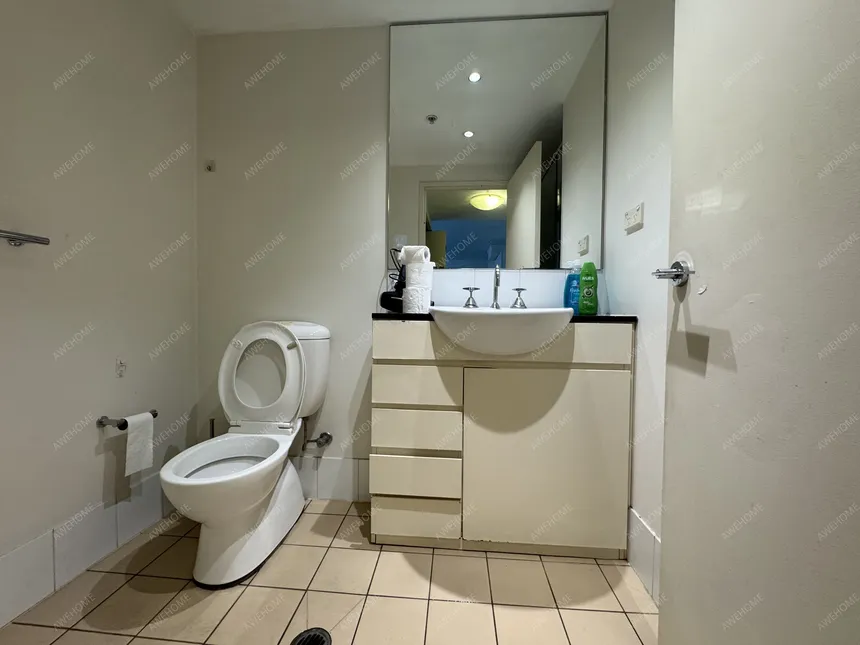 雪梨租房位於雪梨市中心的現代化公寓 1分鐘至Broadway購物中心 設施齊全 景觀極佳