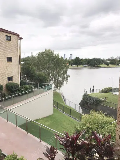 布里斯班租房Toowong UQ City学生 上班族首选河景公寓