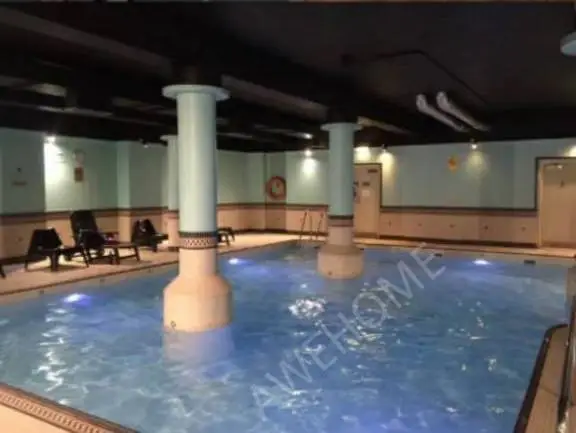 曼彻斯特租房曼彻斯特北校区对面 两室一厅两卫公寓带游泳池健身房