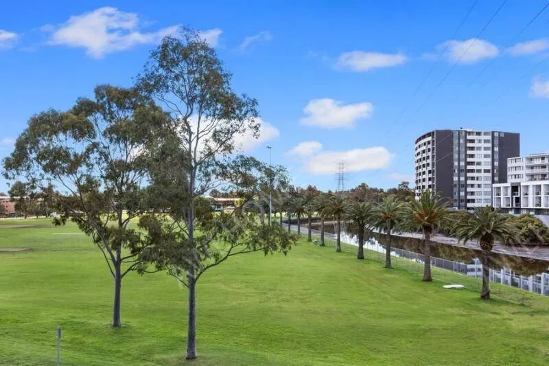 悉尼租房近悉尼大学 悉尼科技大学  带家具车位两房两卫 单间