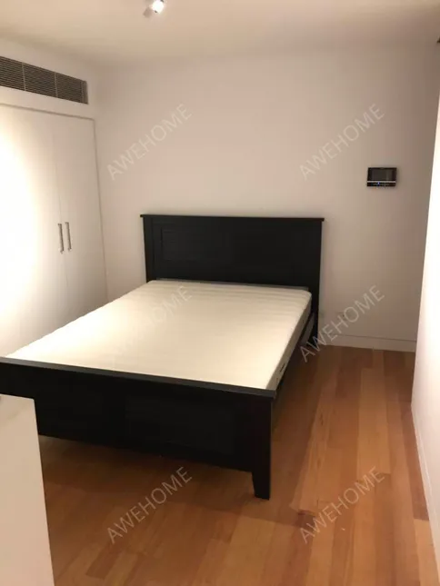 墨尔本租房近City townhouse主卧独占两层楼招租