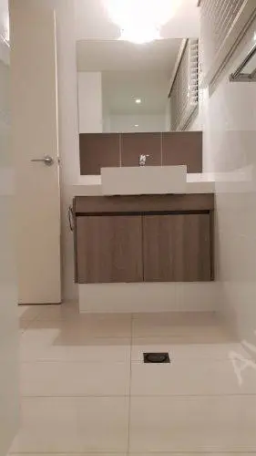 布里斯班租房Indooroopilly  别墅 House  分租