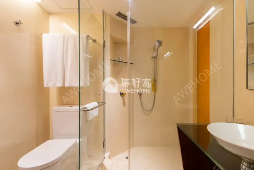 香港租房尖沙咀服務式住宅 傢俬電器水電寬頻上網 