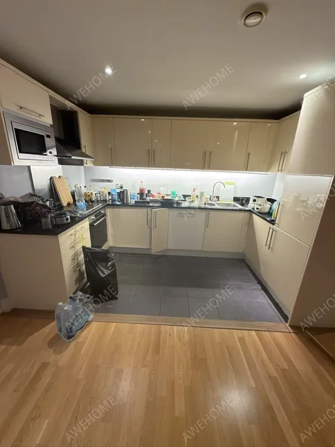 伦敦租房UCL与LSE直达 伦敦N5通勤好房 2b2b 房东直租无中介费 近Holloway road站