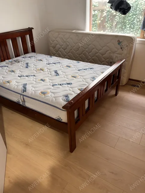 墨尔本租房Glen Waverley 商場火车站10分钟