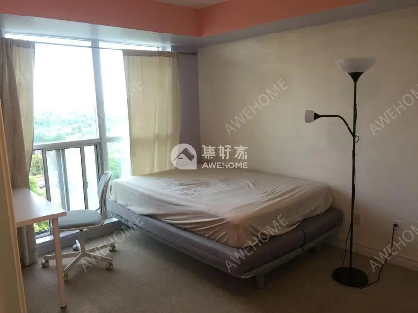 多伦多租房多伦多2 rooms 1 den