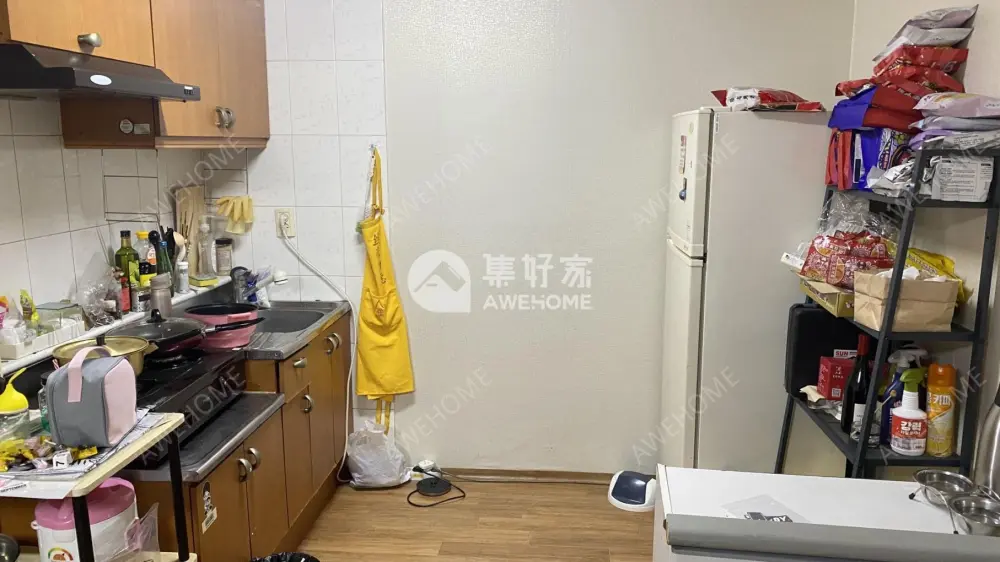 首尔租房庆熙外大超大带阳台one room