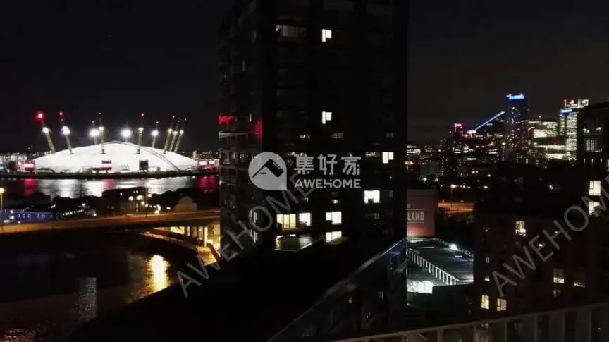 伦敦租房伦敦近canary wharf高端小区高层河景房超大主卧带卫浴