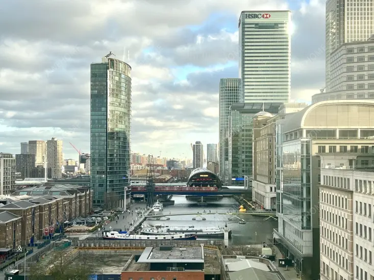 伦敦寄宿家庭租房[寄宿家庭]Westferry Circus