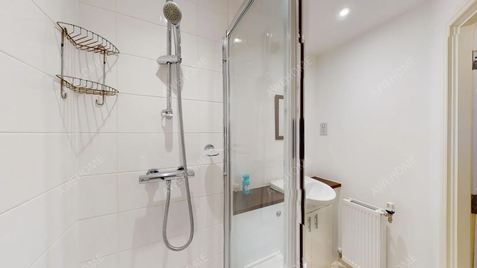 London RentalsLanacre Avenue