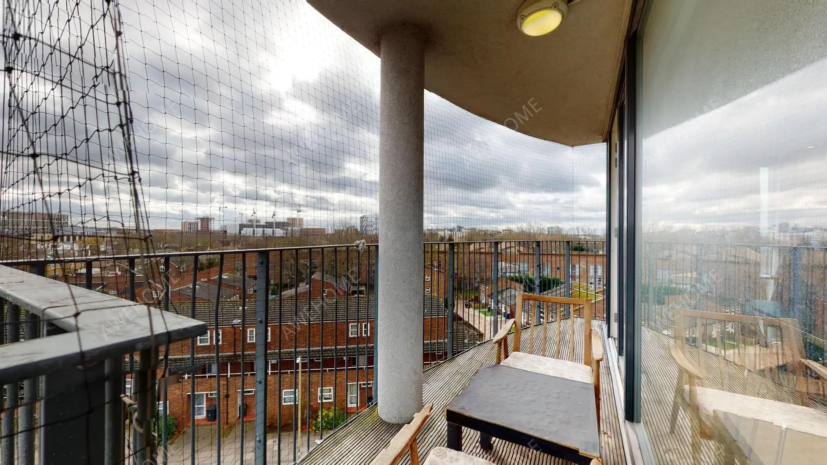 London RentalsLanacre Avenue