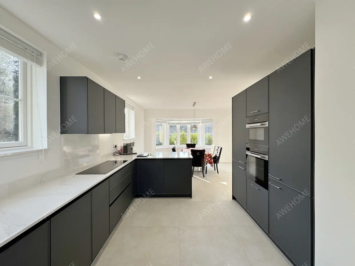 London RentalsWhistler Drive