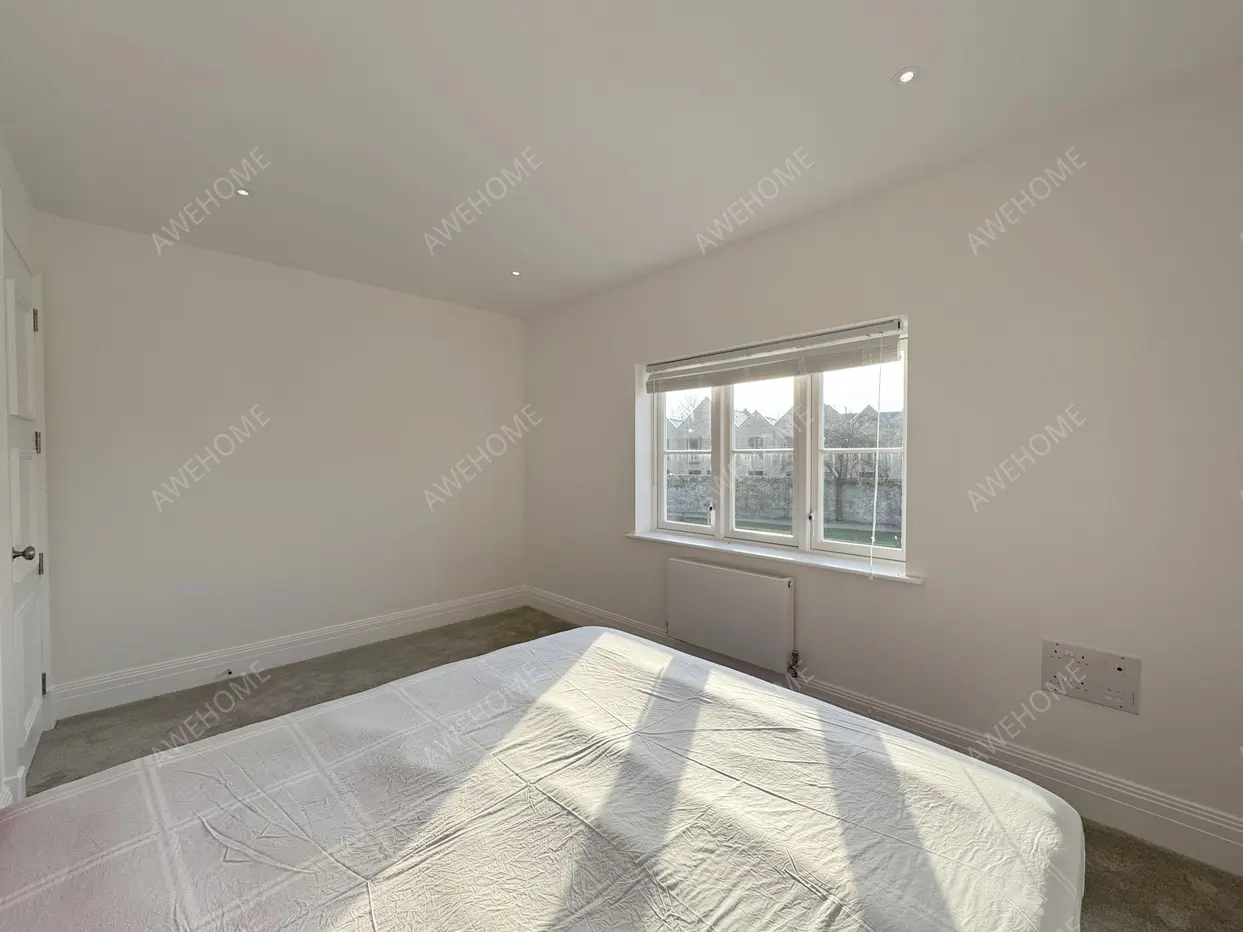 London RentalsWhistler Drive