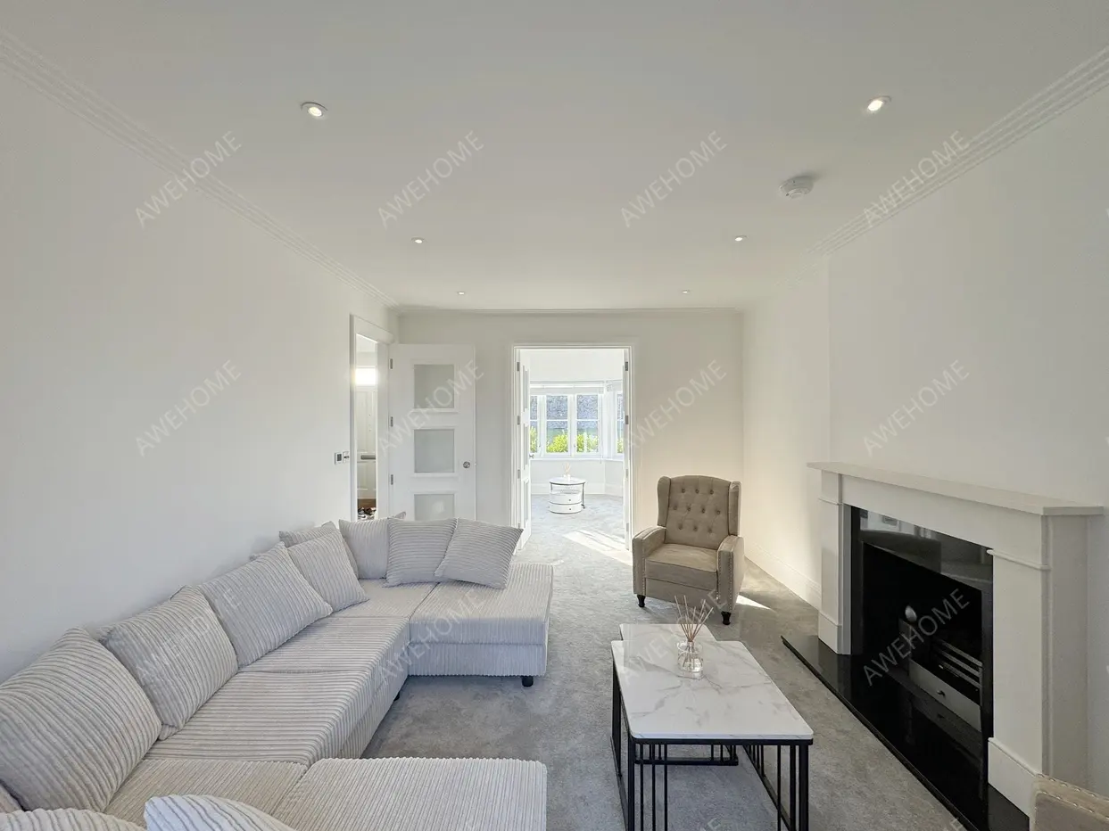 London RentalsWhistler Drive