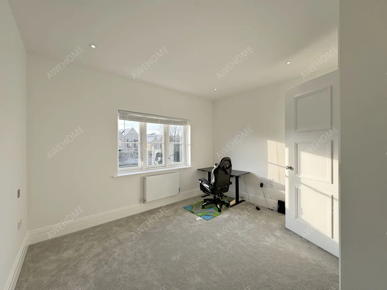 London RentalsWhistler Drive