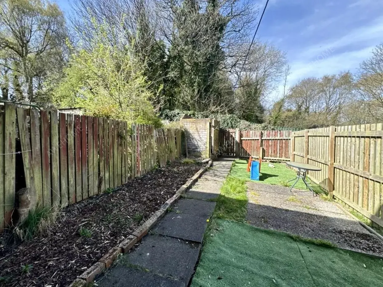 利兹单身公寓租房[单身公寓]Manor Farm Gardens