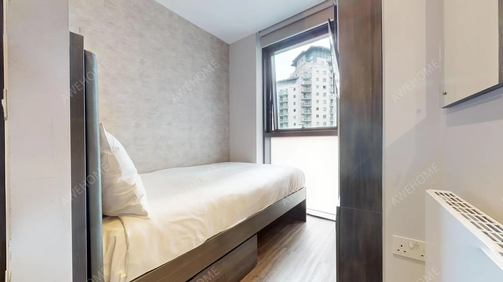 伦敦周租房租房[周租房]Crossharbour Plaza