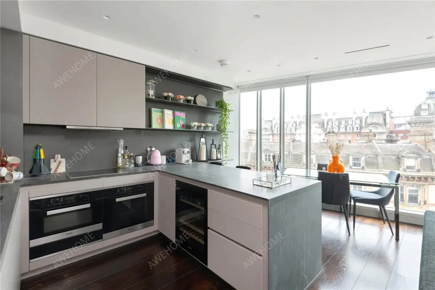 伦敦单身公寓租房[单身公寓]Buckingham Palace Road