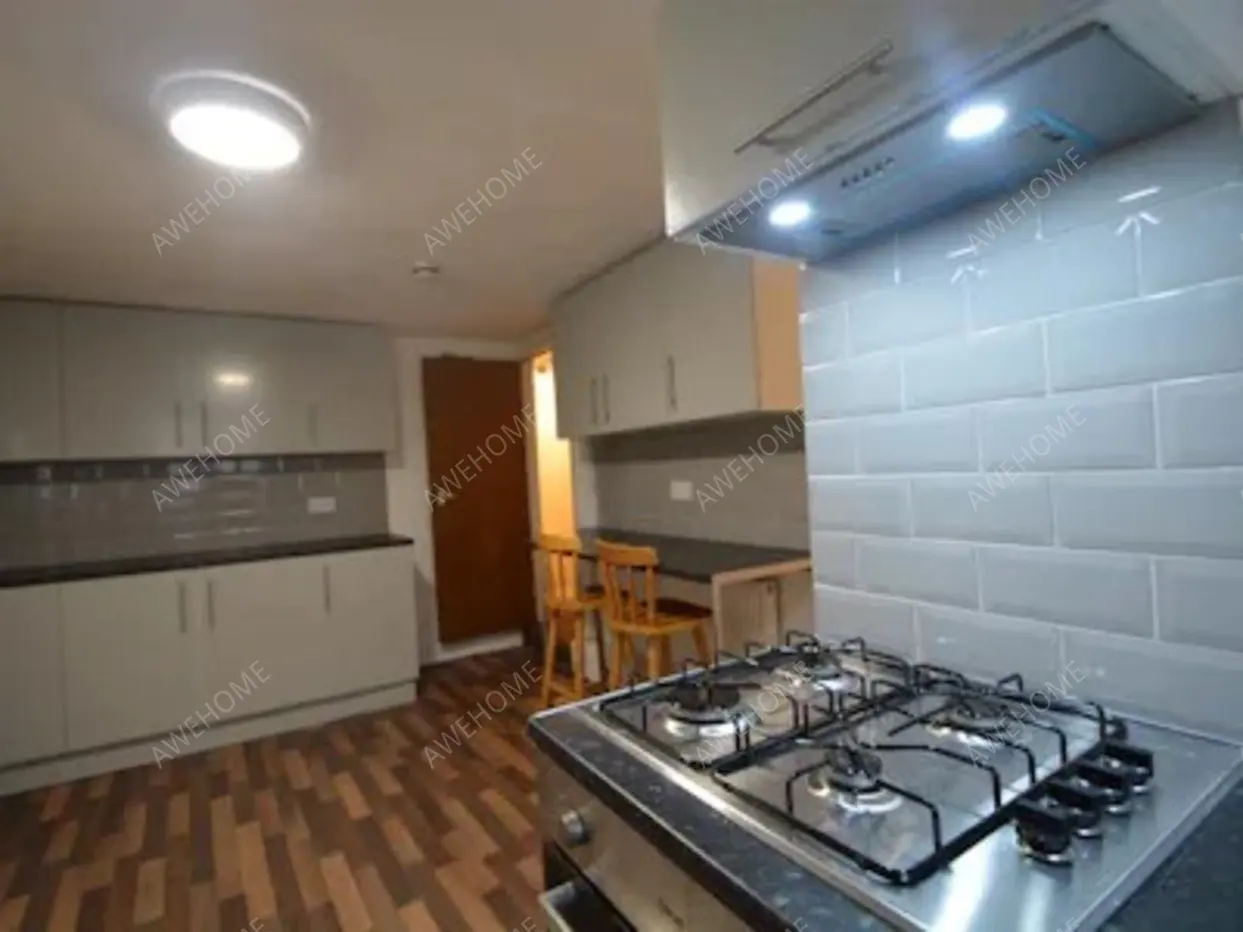 Leedsshort-term accommodation Rentals[short-term accommodation]Richmond Avenue