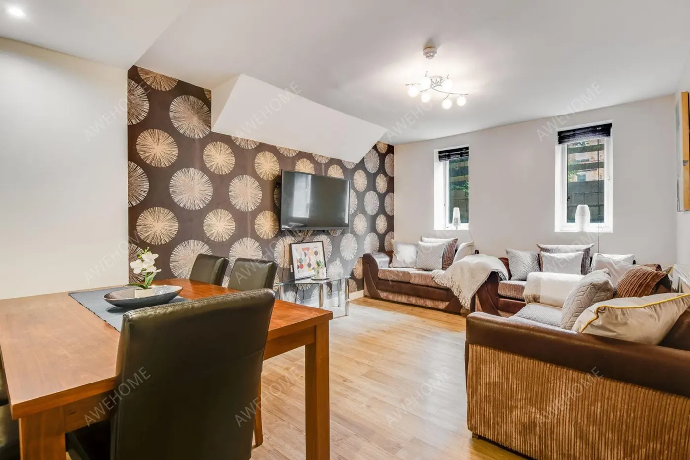 LeedsCelebrities Rentals[Celebrities]Kelso Road