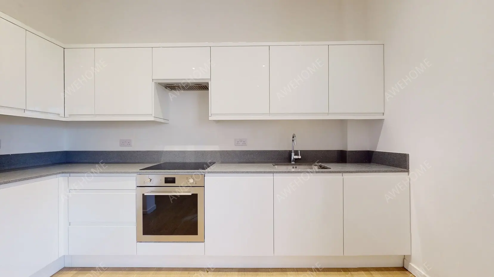 LondonCelebrities Rentals[Celebrities]Riverbank Way