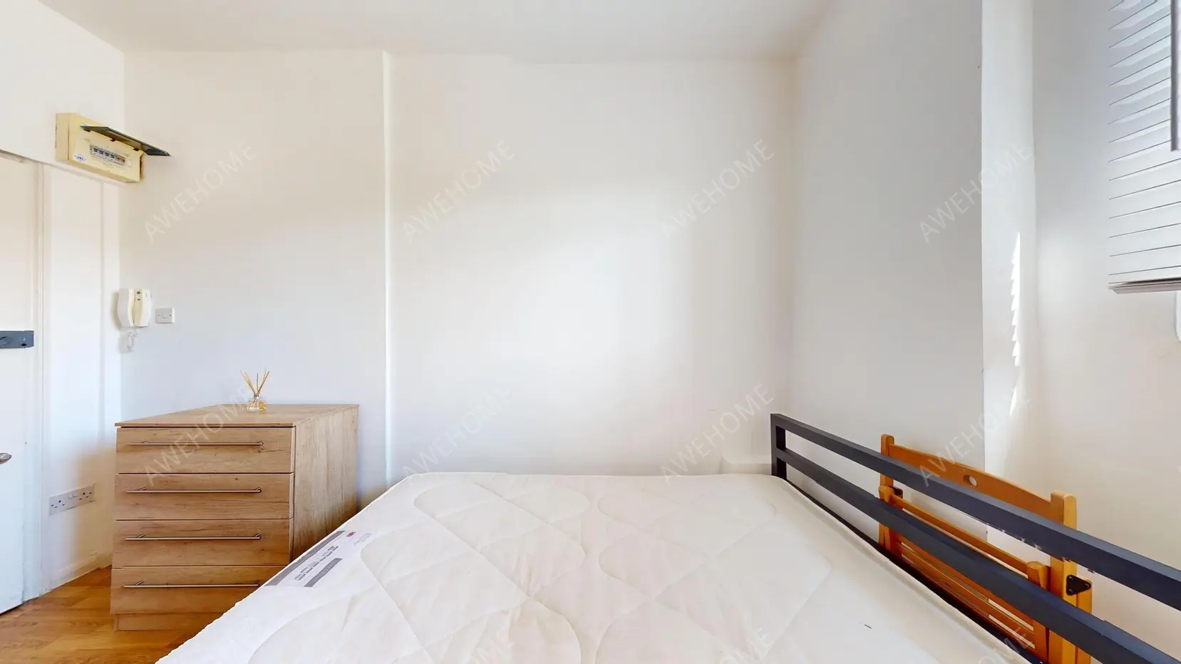 伦敦单身公寓租房[单身公寓]St. Petersburgh Place