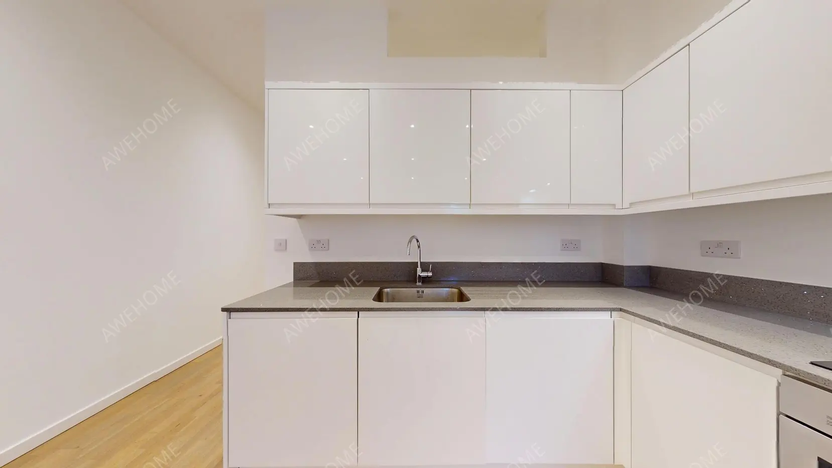 Londonshort-term accommodation Rentals[short-term accommodation]Riverbank Way