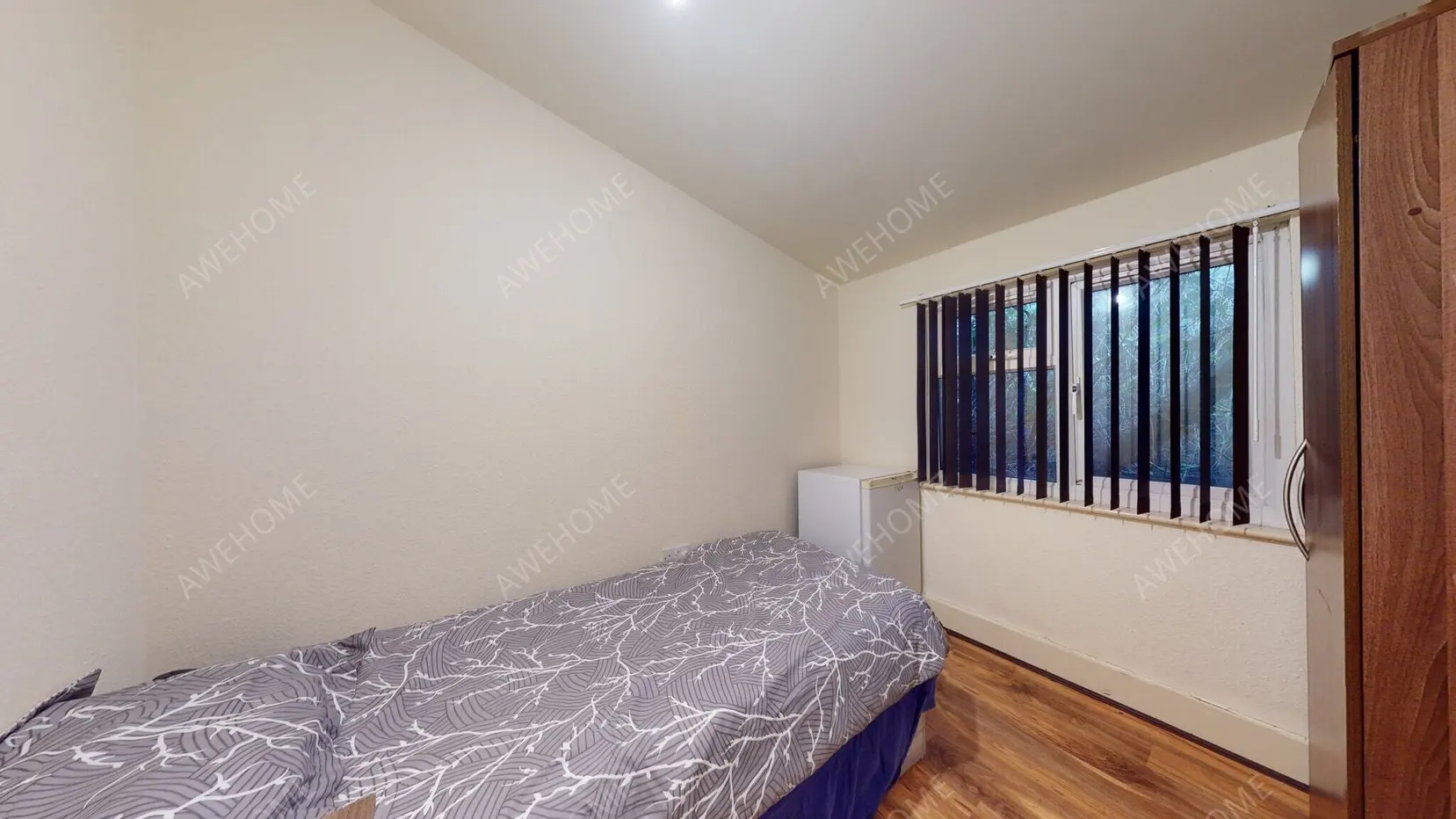 LondonSingle Apartment Rentals[Single Apartment]Anson Road
