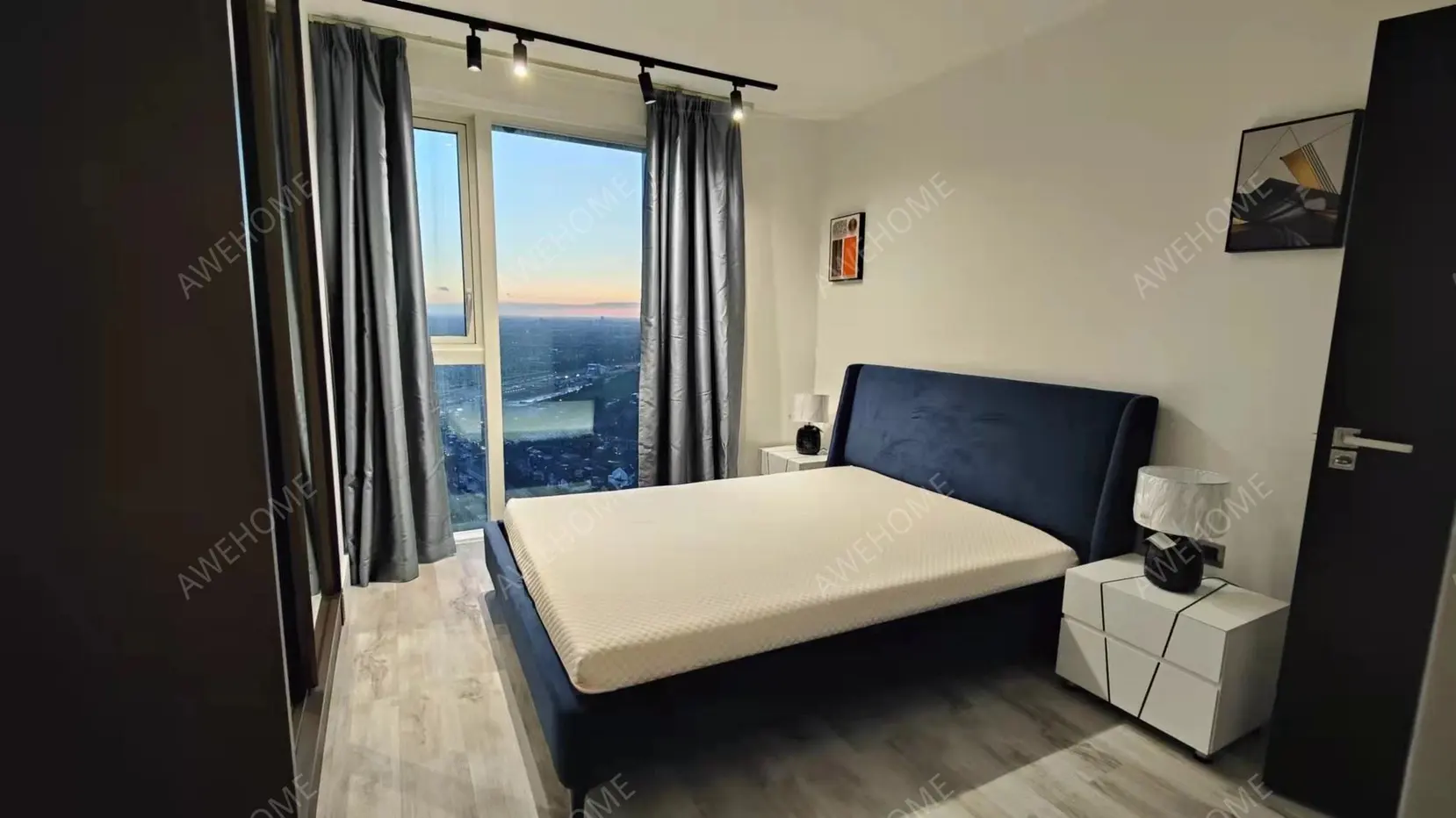 LondonWeekly Rental  Rentals[Weekly Rental ]Portal Way