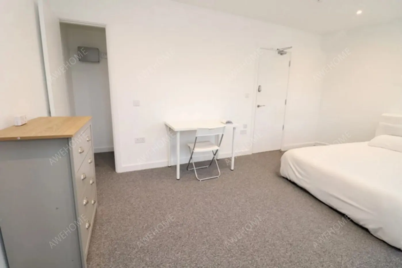 LondonSingle Apartment Rentals[Single Apartment]Dawes Road