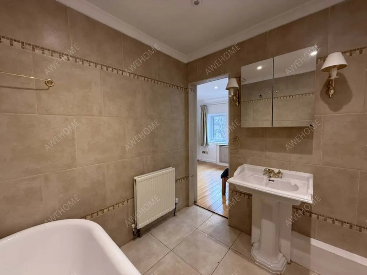 Londonshort-term accommodation Rentals[short-term accommodation]Cheryls Close