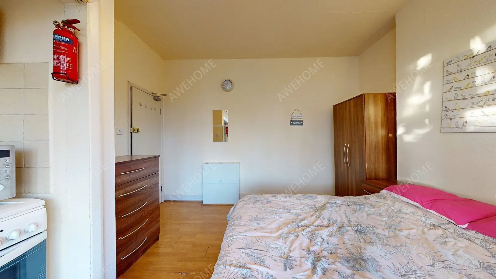 LondonSingle Apartment Rentals[Single Apartment]Anson Road