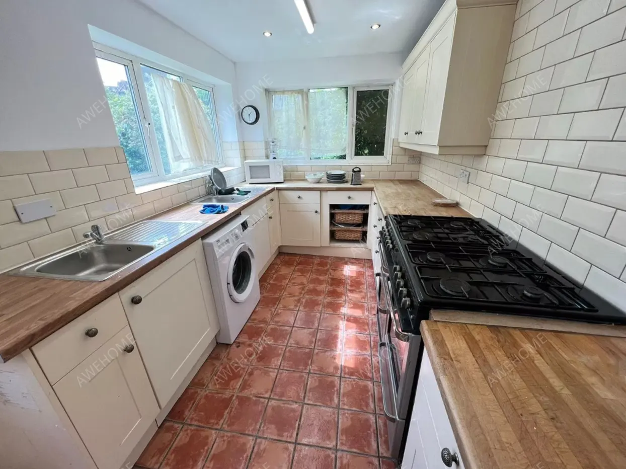 LondonSingle Apartment Rentals[Single Apartment]Manor Drive