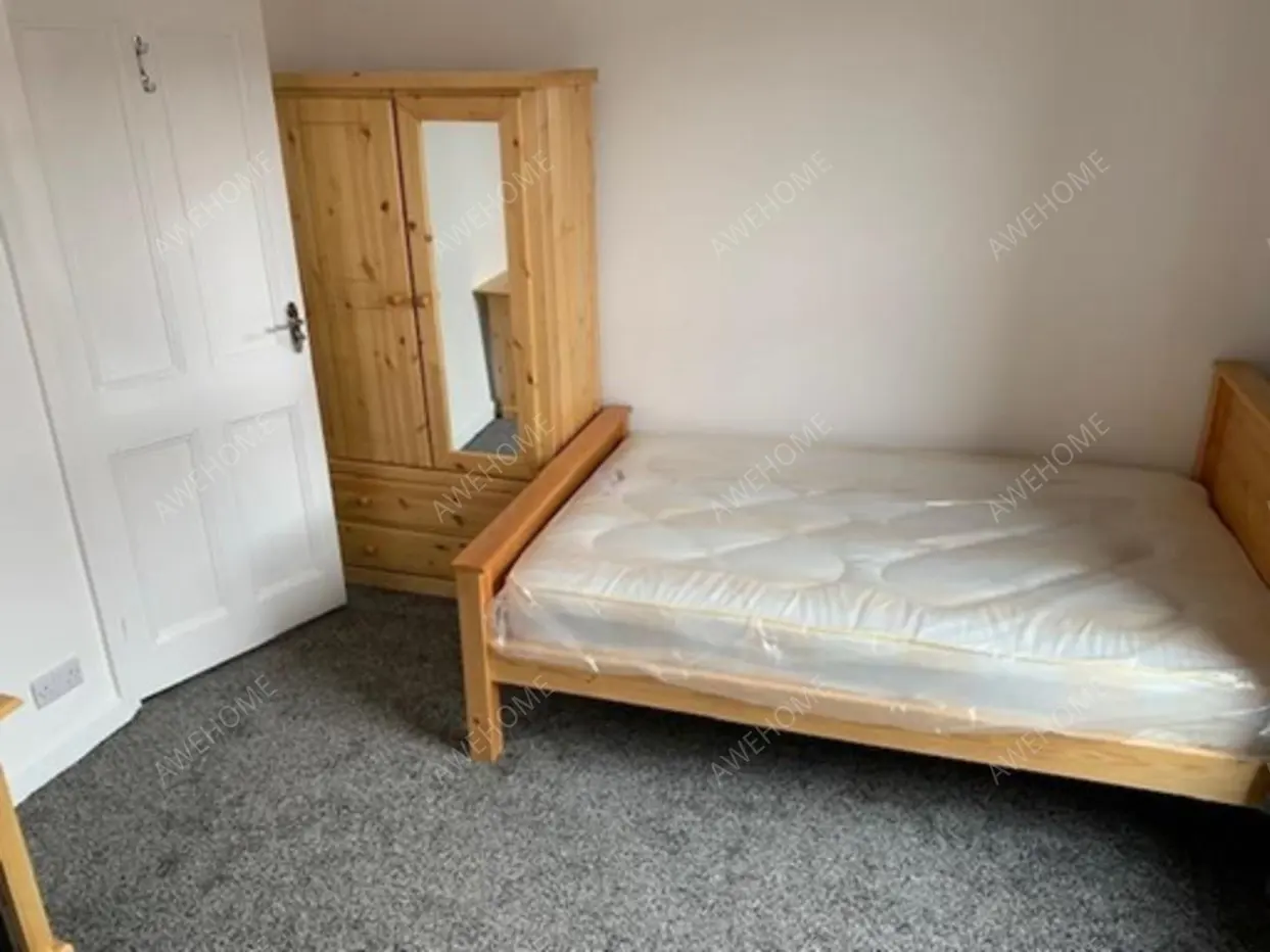 LeedsWeekly Rental  Rentals[Weekly Rental ]Brudenell View