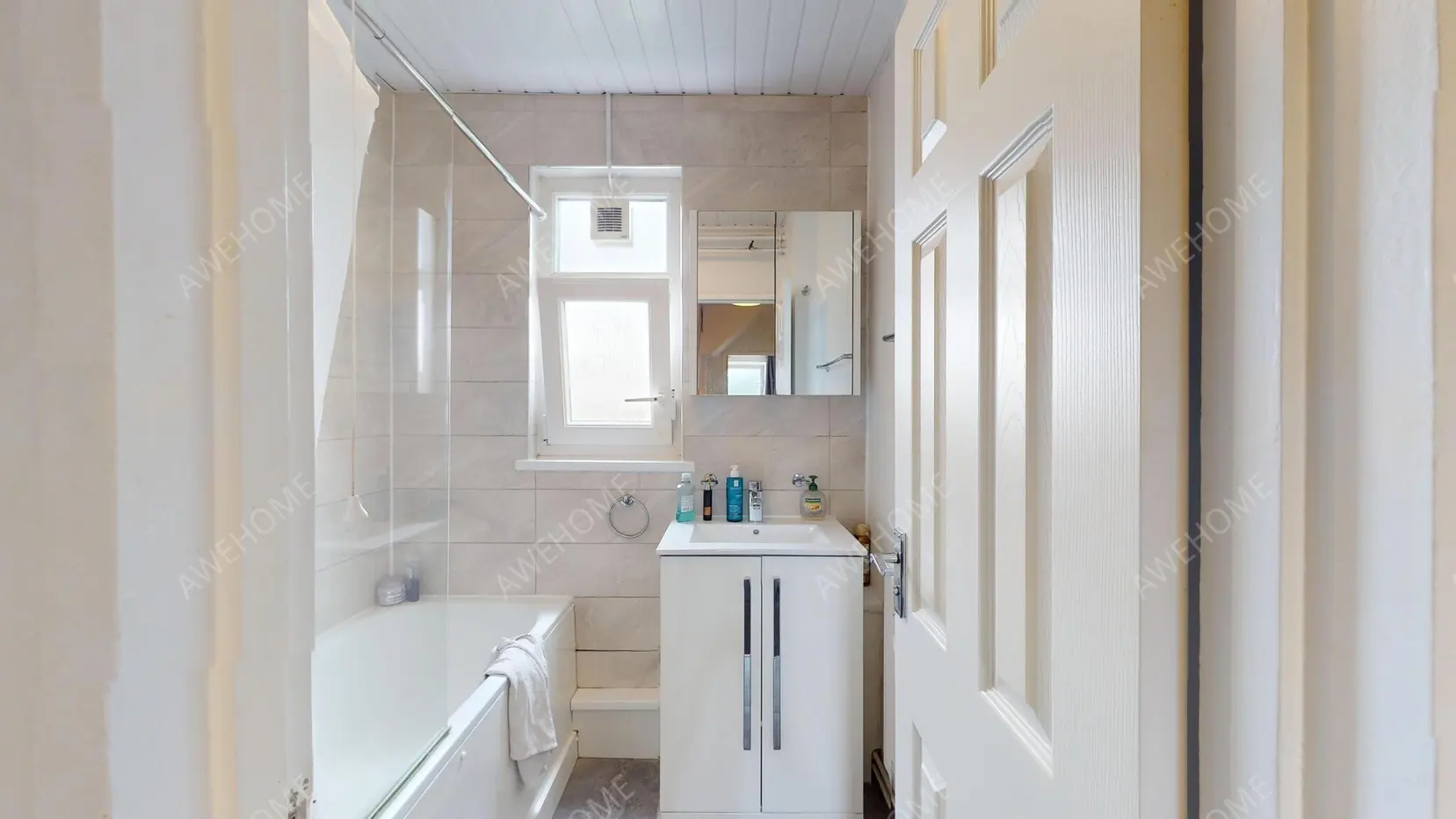 LondonSingle Apartment Rentals[Single Apartment]Pitsea Street