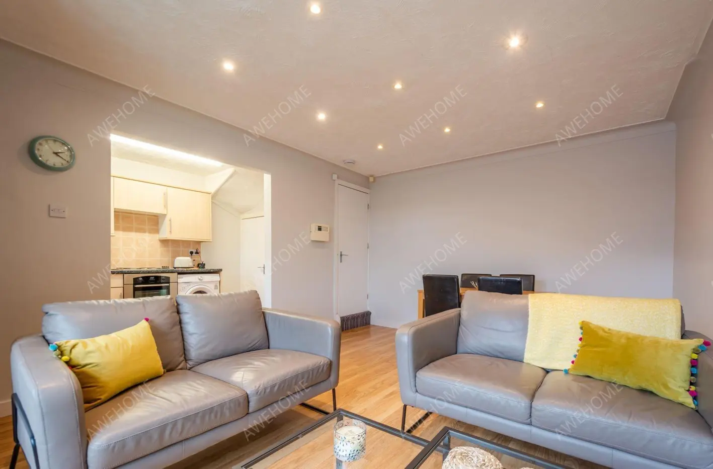 Leedsshort-term accommodation Rentals[short-term accommodation]Hessle Avenue