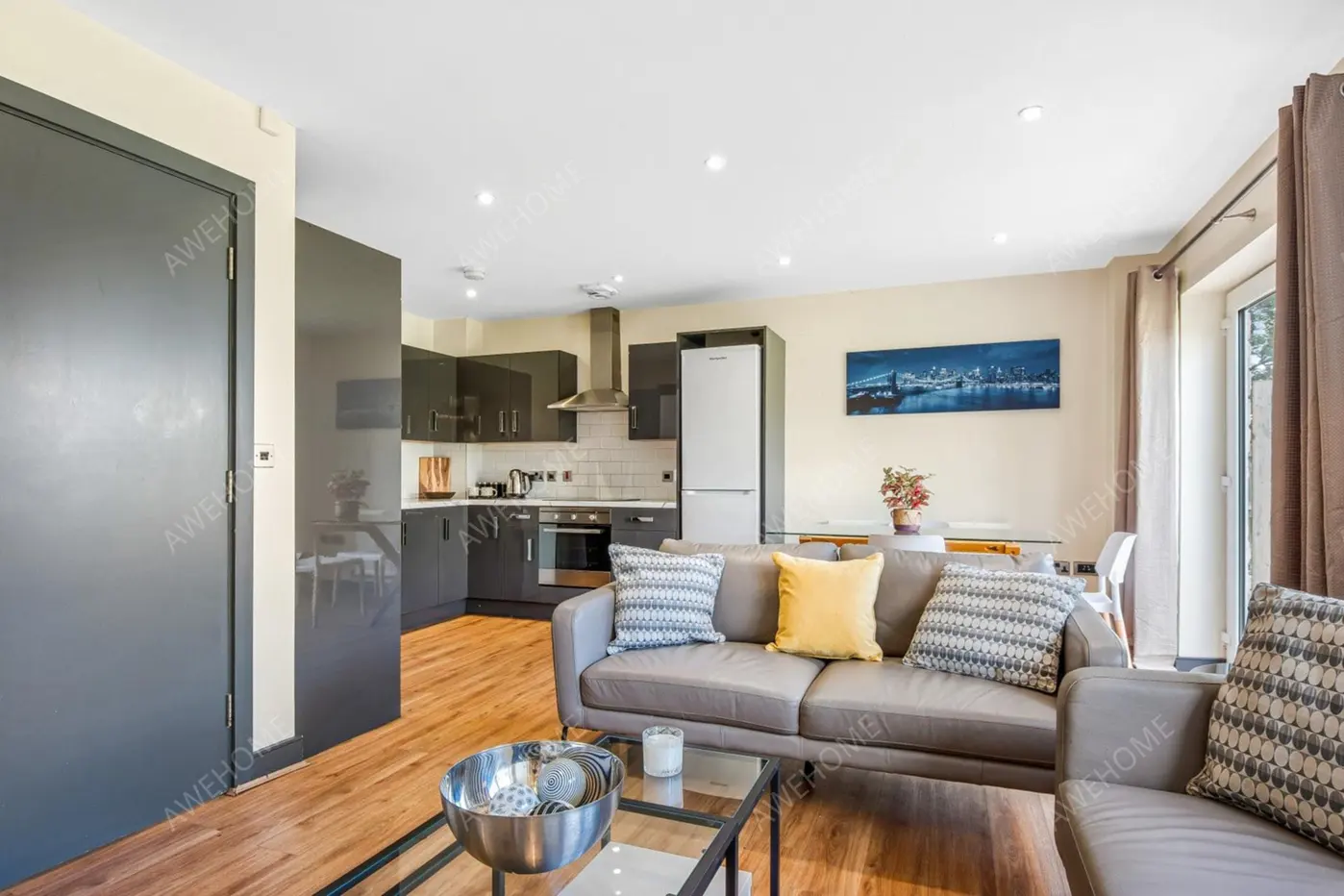 LeedsService Apartment Rentals[Service Apartment]Boston Exchange Court