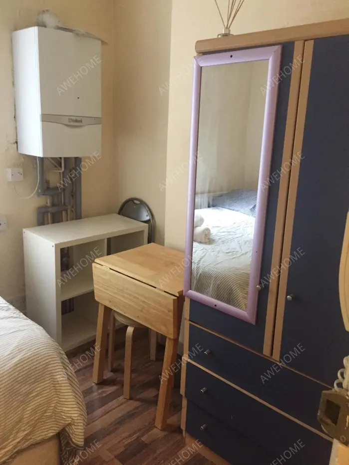 London RentalsChichele Road