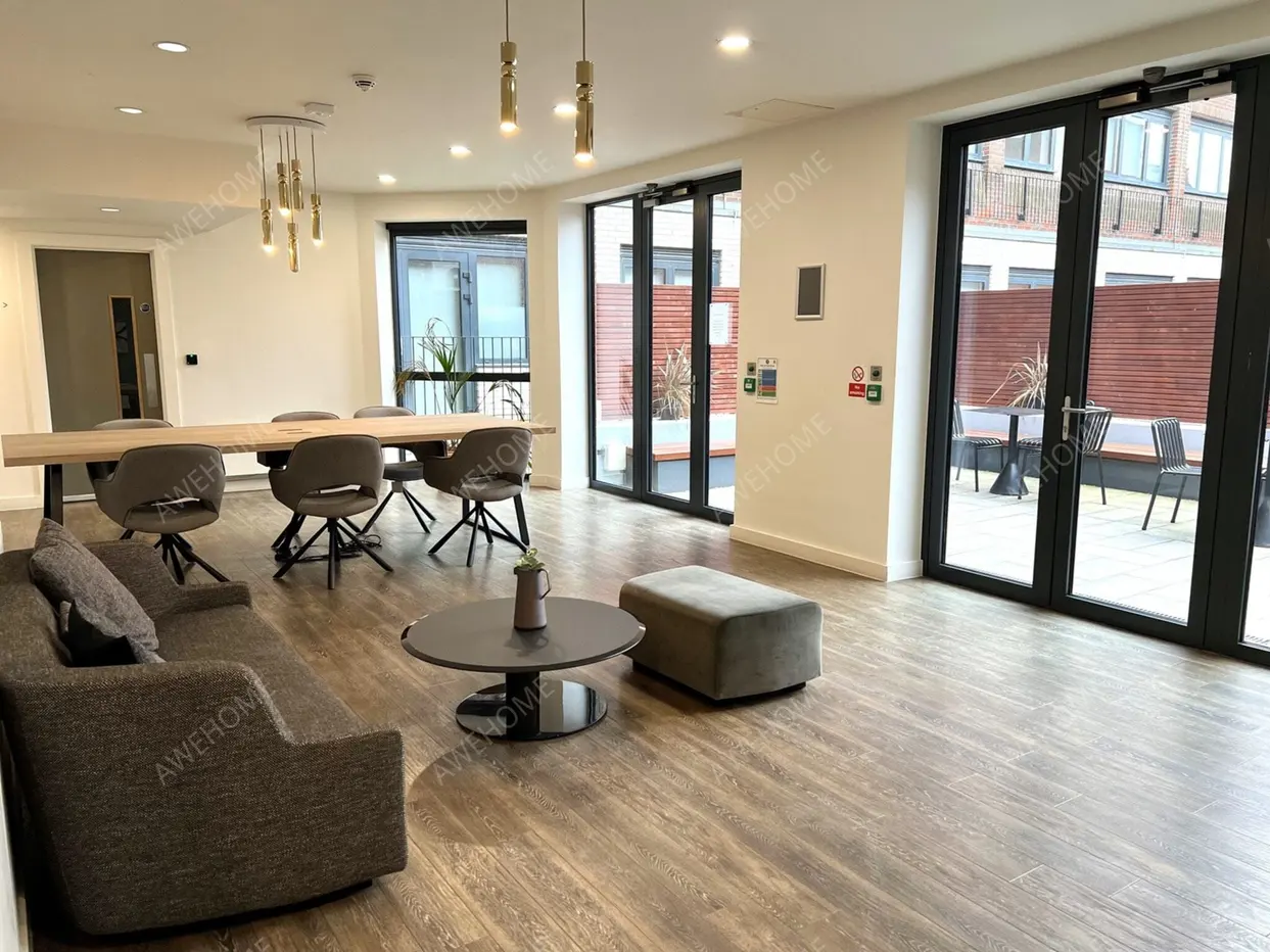 LondonSingle Apartment Rentals[Single Apartment]St. Peters Street