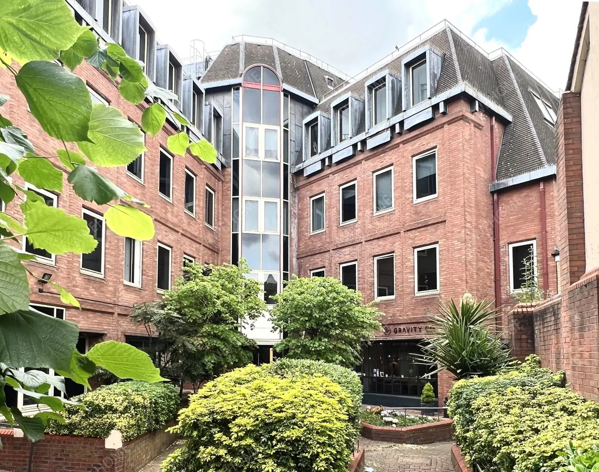 倫敦租房Staines Road