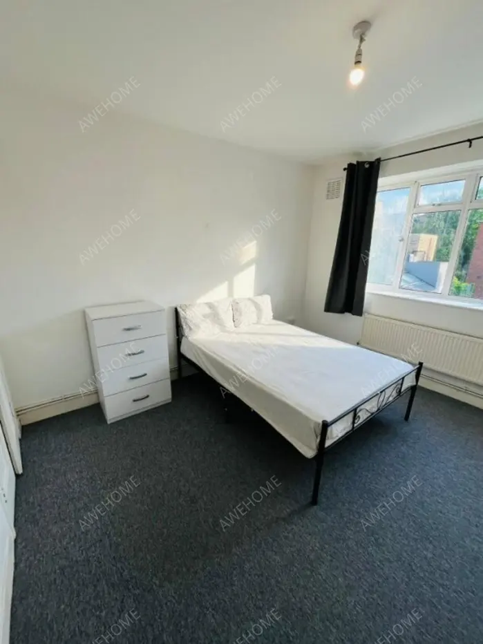 LondonSingle Apartment Rentals[Single Apartment]Kilburn Vale