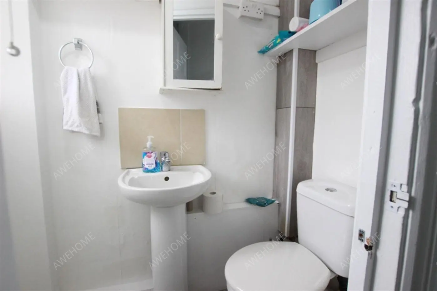 LondonSingle Apartment Rentals[Single Apartment]Mead Plat