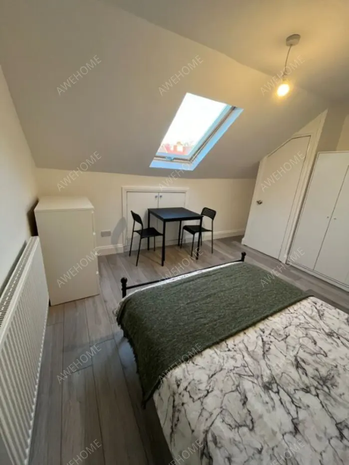 倫敦租房Cairnfield Avenue